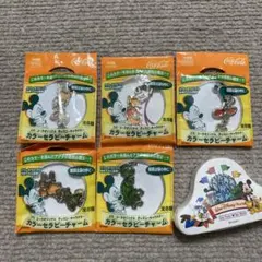 ディズニー　ミッキーマウス　ミニーマウス　他、タオル ＆ ストラップ 5個セット