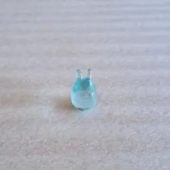 小トトロ 置物