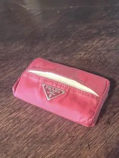 PRADA ティッシュケース　ワインレッド　美品