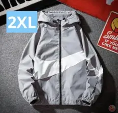 ナイロンジャケット グレー 2XL.