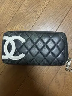 CHANEL ブラック キルティング 長財布 小銭のチャックが無くなってます