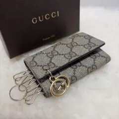 GUCCI GGキャンバス シェリーライン 6連キーケース - メルカリ