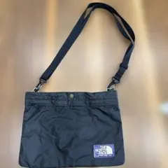 ノースフェイス　ショルダーバッグのサムネイル