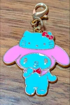 サンリオ　　マイメロディ　キティちゃん　チャーム