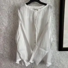 美品◇ a+koloni コロニー リネン フリルスタンドカラー ブラウス 長袖 