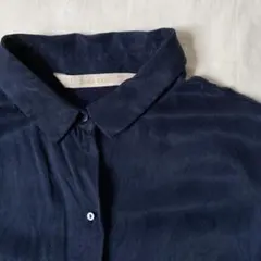 ZARA BASIC ネイビーシャツ　ボタンダウン　ブラウス　長袖　光沢感