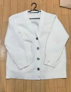 ホワイトニットカーディガン 長袖 オーバーサイズ リブ編み 羽織りカジュアルGU