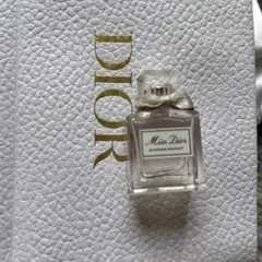 ミスディオール ブルーミングブーケ オードゥトワレ 5ml