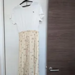 ホワイト ベージュ プリント柄 ロングワンピース