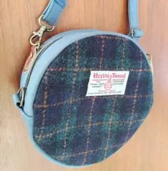 Harris Tweed 円形　ショルダーバッグ ブラックウォッチ