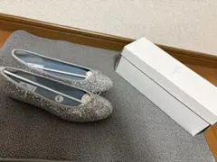 新品未使用★ エマ フランシス フラットシューズ シルバー　24.5cm