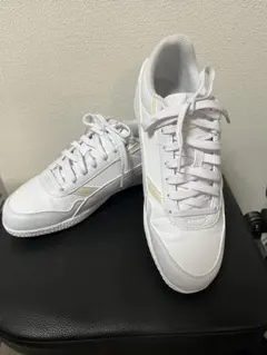 PUMA レディーススニーカーのサムネイル