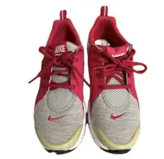 スニーカー　かわいい　靴　NIKE ジム　運動　ダイエット　チョコザップNIKE