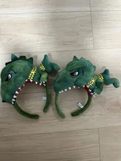 ユニバ　カチューシャ　恐竜　二つセット