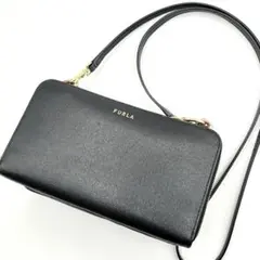 ✨現行ロゴ美品✨【フルラ】スマホショルダー　ウォレットショルダー　ブラック