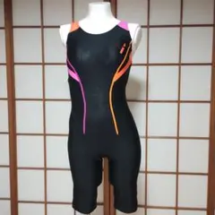 アリーナ　競泳水着　Мサイズ　ブラック