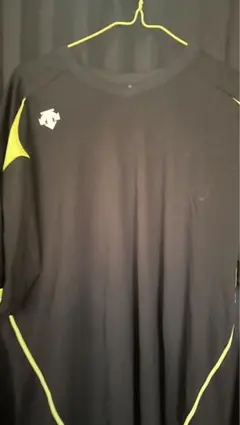 デサントナイロンTシャツ