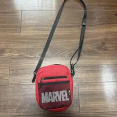 MARVEL ショルダーバッグ レッドのサムネイル