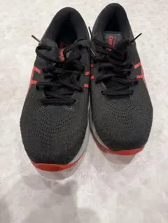 ASICS ランニングシューズ ブラック/レッド