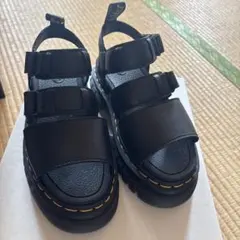Dr. Martens 厚底 サンダル 黒 ドクターマーチン 22〜23cmのサムネイル