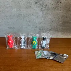 BE@RBRICK ベアブリック ロビン 100% 開封済 - メルカリ