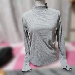 ハイネックストライプ長袖トップス