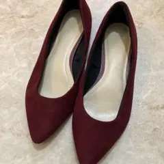ユニクロ 23.5 パンプス ぺったんこ ワインレッド