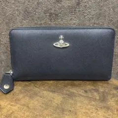 【美品】Vivienne Westwoodブラック 長財布 ジッパー付き
