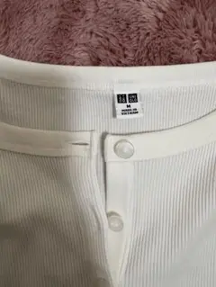UNIQLO ホワイト 長袖ヘンリーネック M