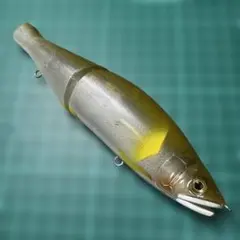 Item thumbnail for item 834fa16e-a4da-4ae9-a489-05b23ba16e8d