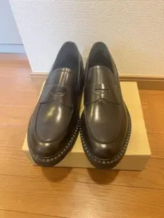 更に値下げしました！ダークブラウン　ローファー