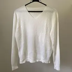 ホワイト Vネック リブ編みニット 長袖