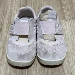 New Balance ピンク スニーカー ベルクロ