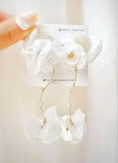 シフォン ピアス イヤリング ブライダル ホワイト ハンドメイド