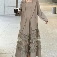 niana トランスペアレントヘムセットアップドレス 2点セットのサムネイル