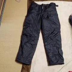 バートル黒のバイク用防寒ズボン