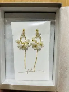 未使用　K18 ahkah blanc　ピュアダイヤ　ピアス　ブランコ 未使用 K18 ahkah blanc ピュアダイヤ ピアス ブランコ - メルカリ