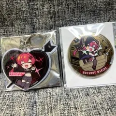 宝鐘マリン　アクリルキーホルダー　缶バッジ　ミニキャラ　2種セット