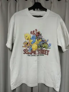 ユニクロ　UNIQLO セサミストリート　Tシャツ
