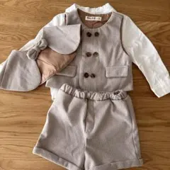 セレモニー1歳　ベージュセットアップ