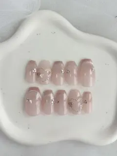 57.韓国ネイルチップ　ガーリー　マグネットフレンチ　ハートネイル　ワンホン