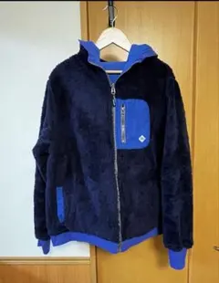 gym masterリバーシブルボアｘタスロンフードジャケットMサイズ