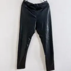 FOREVER 21 フェイクレザー レギンスパンツ【S】黒 美脚 モード 古着