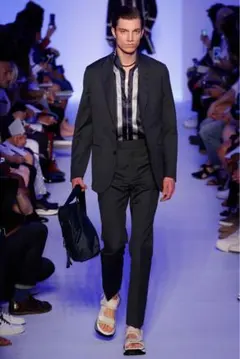 【LOUIS VUITTON】 NAVY ストライプ セットアップ スーツのサムネイル