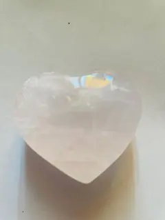 ローズクォーツ ハート型置物　握り石