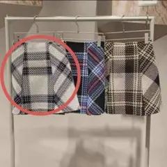 ロービングチェックミニスカート グレー