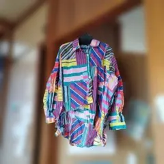 マルチカラー ストライプ柄 シャツ