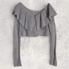 ナチュラルビューティーベーシック　カーディガン　薄紫　オフショルダー　セーター