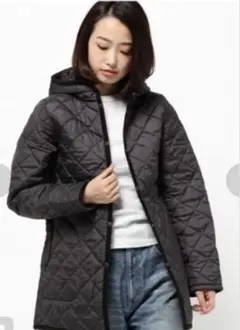 キルティングジャケット ブラック 36 LAVENHAM フード