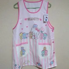 新品 ハローキティ　キッチン エプロン 保育士